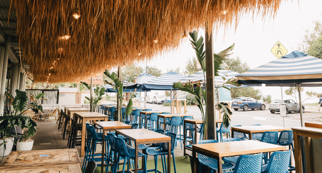 SANDBAR LAWN & LOUNGE